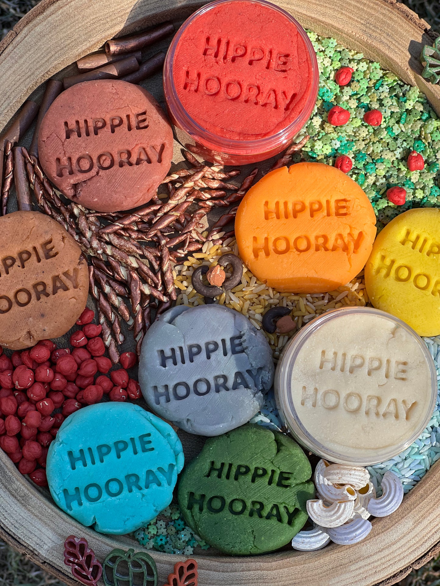 Rainbow Play Dough Jars