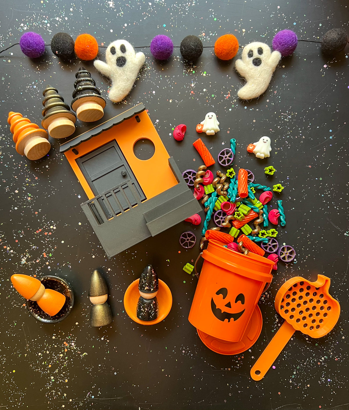 Trick or Treat! Bucket Limited Edition Sensory Play Kit