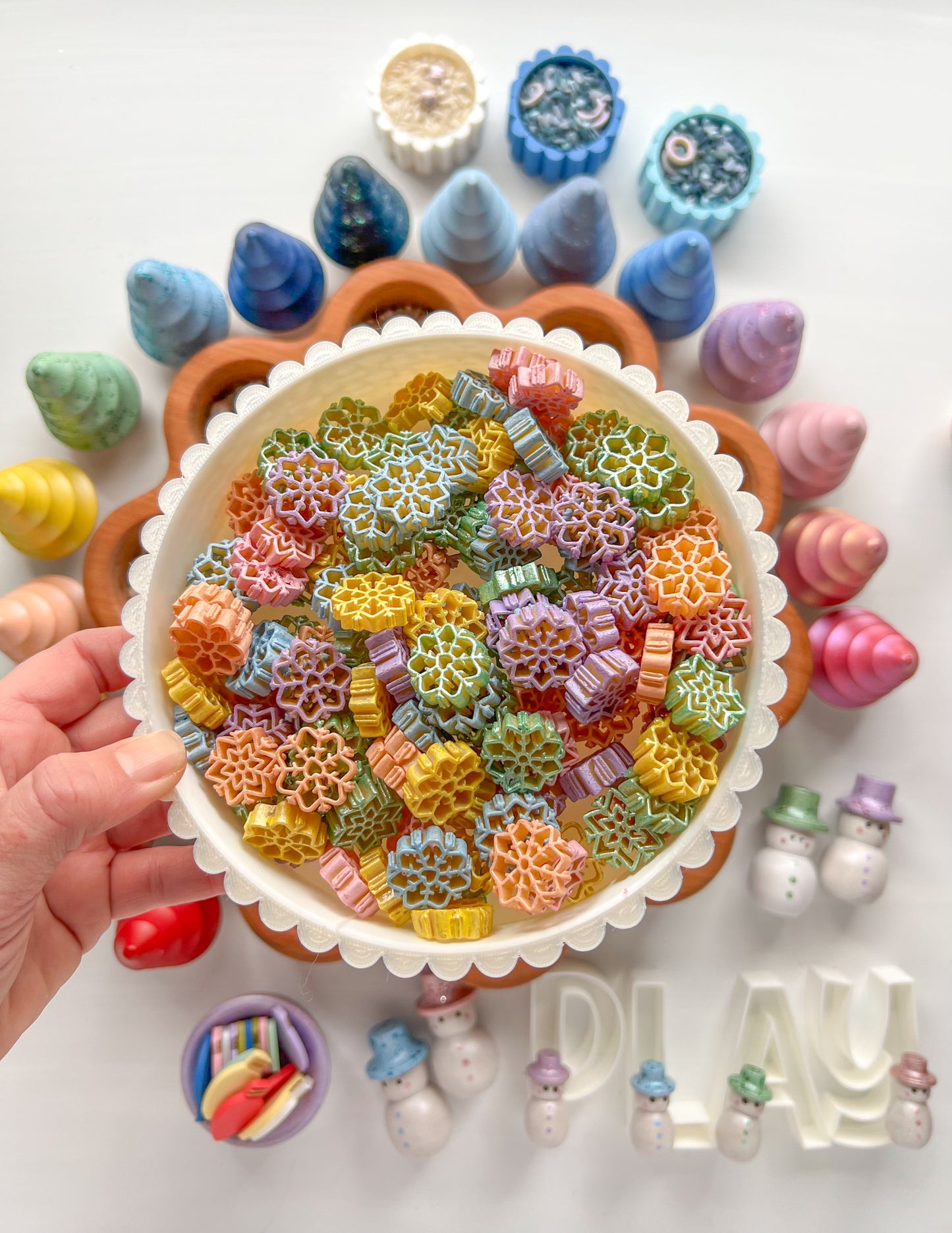 Frosted Snowflakes Sensory Bin Filler