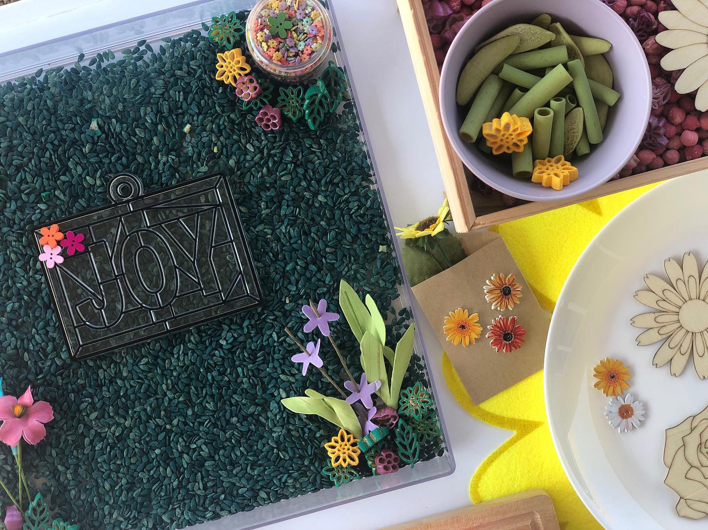 Joyful Jeanye’s Flower Shop Sensory Play Kit
